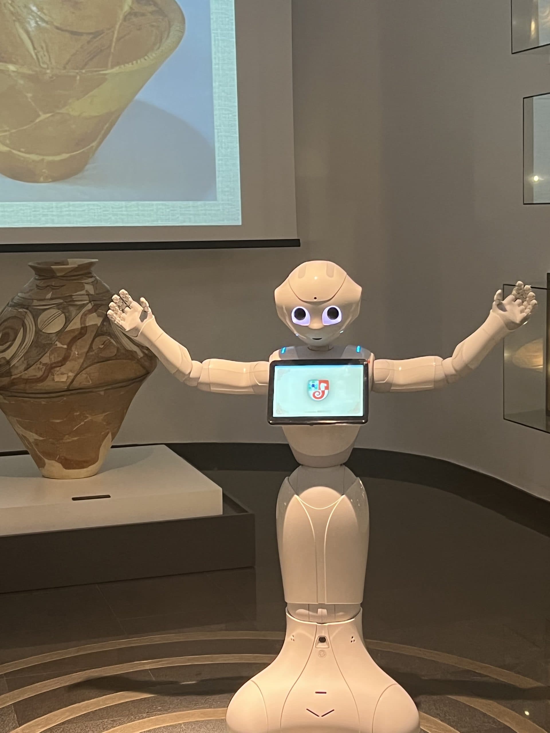 |Pepper robot la muzeu||||